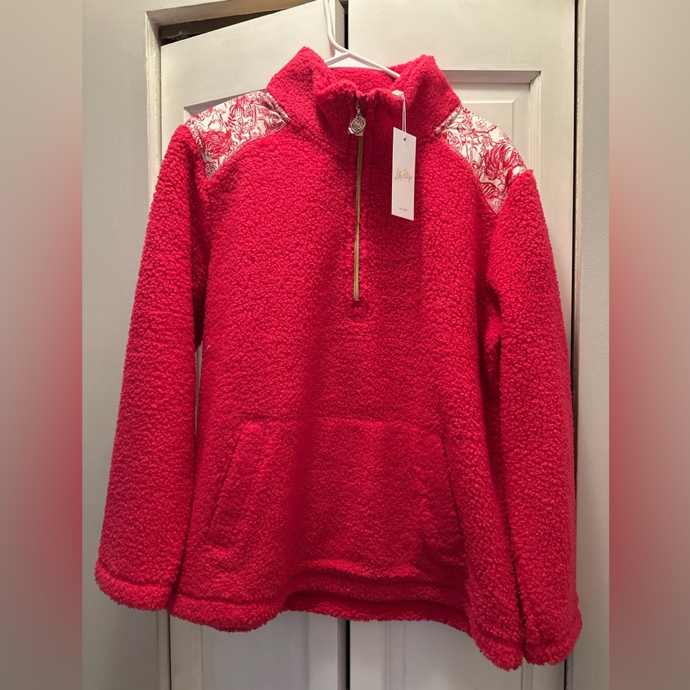 NWT LILLY PULITZER WALLEN SHERPA HALF ZIP SIZE M MEDIUM RASPBERRY ROUGE PINK